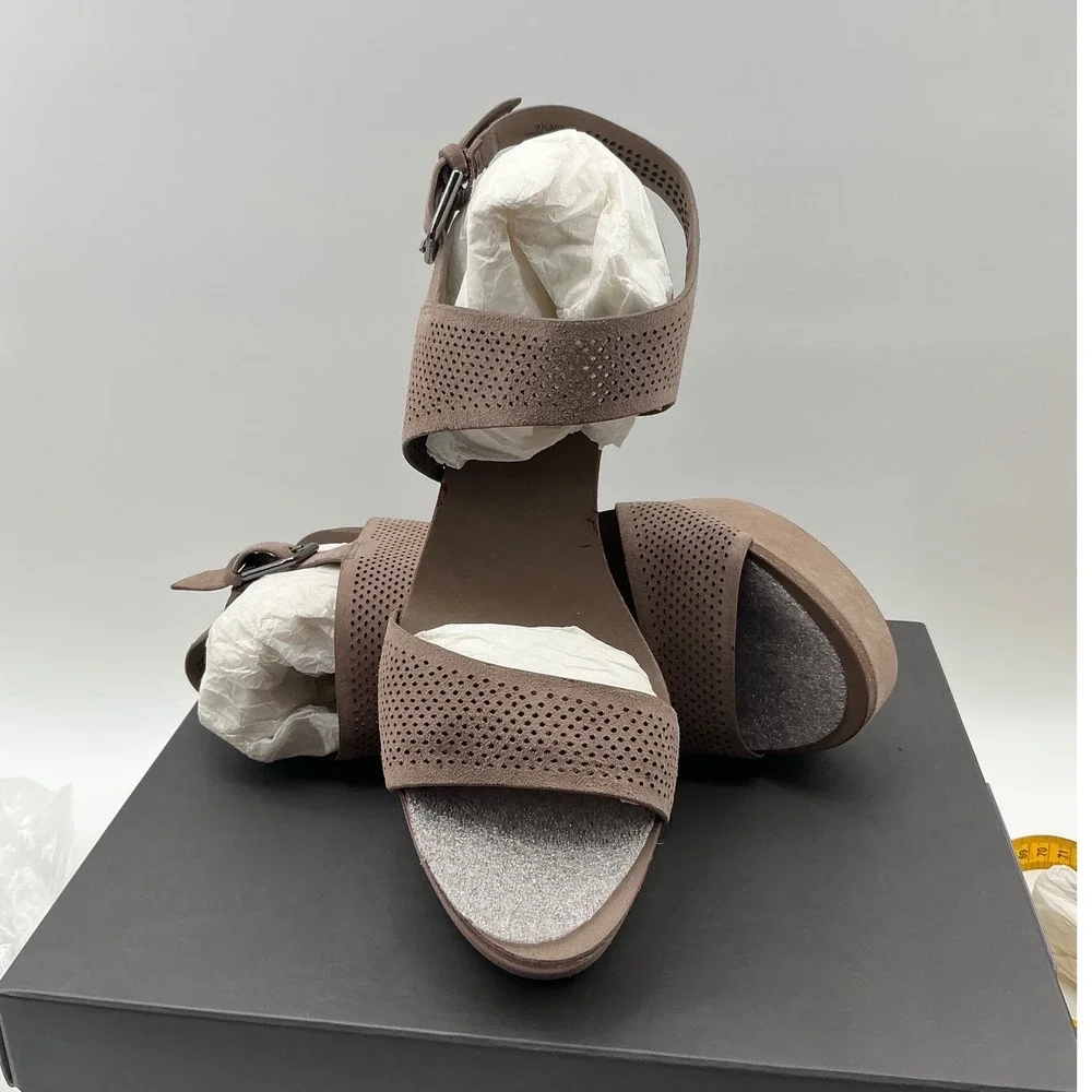 Vince Camuto Vessinta Taupe Suede Perforated Platform‎ Wedge Sandals 9.5M
